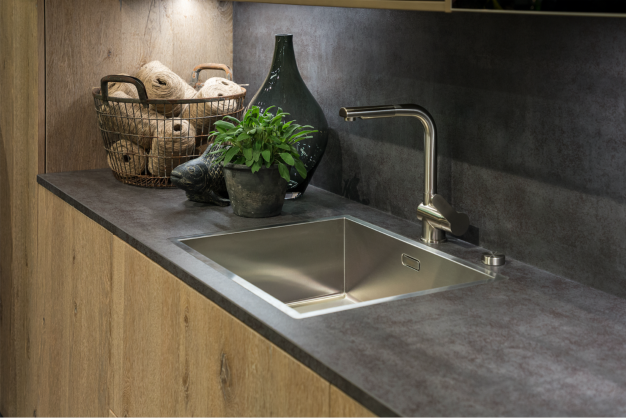 Neolith | Interior & Exterior Surfaces | Status Surfaces
